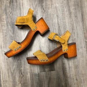 Lucky Brand Hannela Wood Clog Sandal